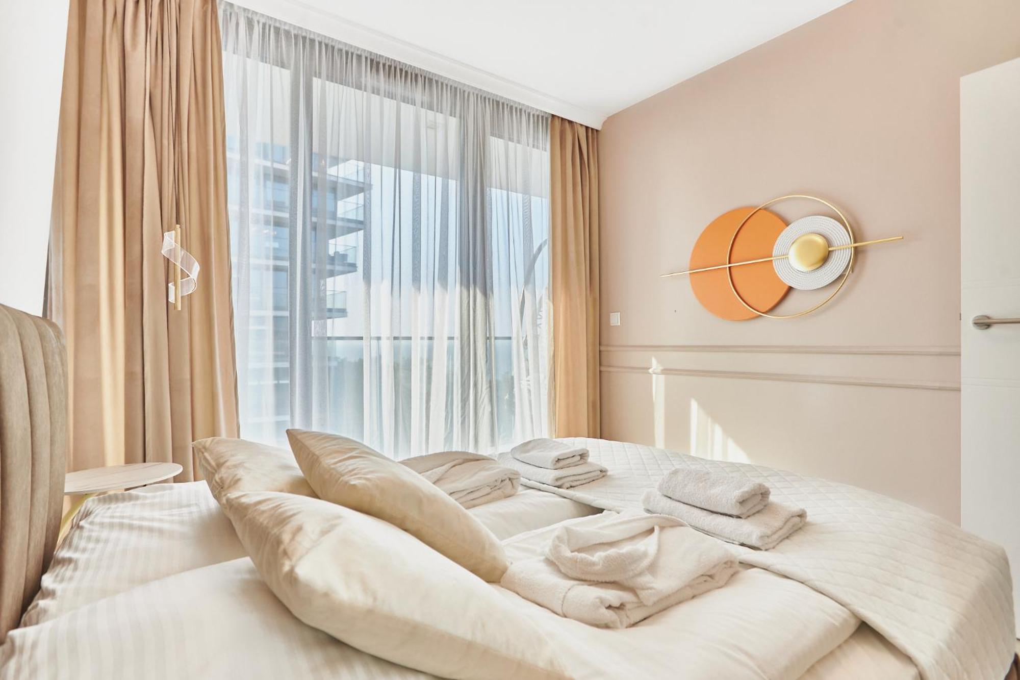 Wave - Aurum II Apartment - Front Sea View ミエンジズドロイェ エクステリア 写真