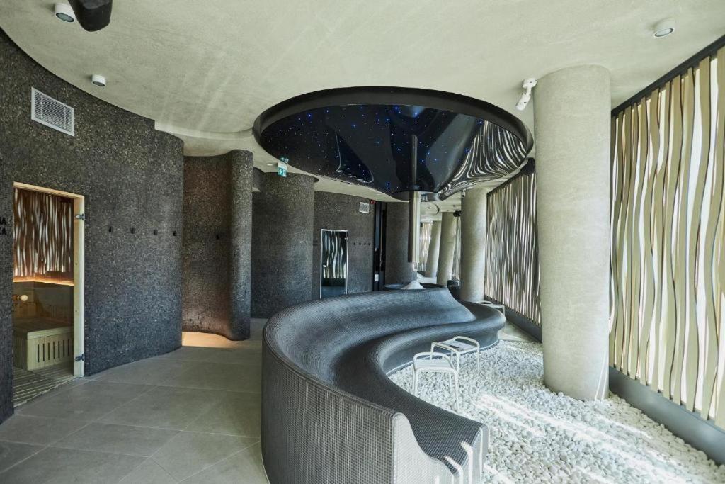 Wave - Aurum II Apartment - Front Sea View ミエンジズドロイェ エクステリア 写真