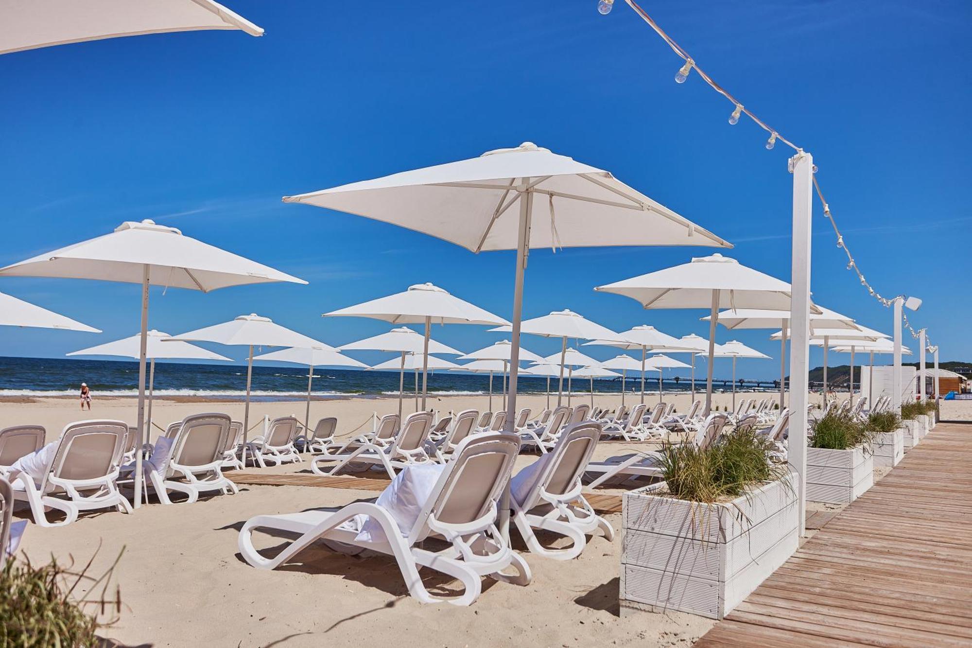 Wave - Aurum II Apartment - Front Sea View ミエンジズドロイェ エクステリア 写真